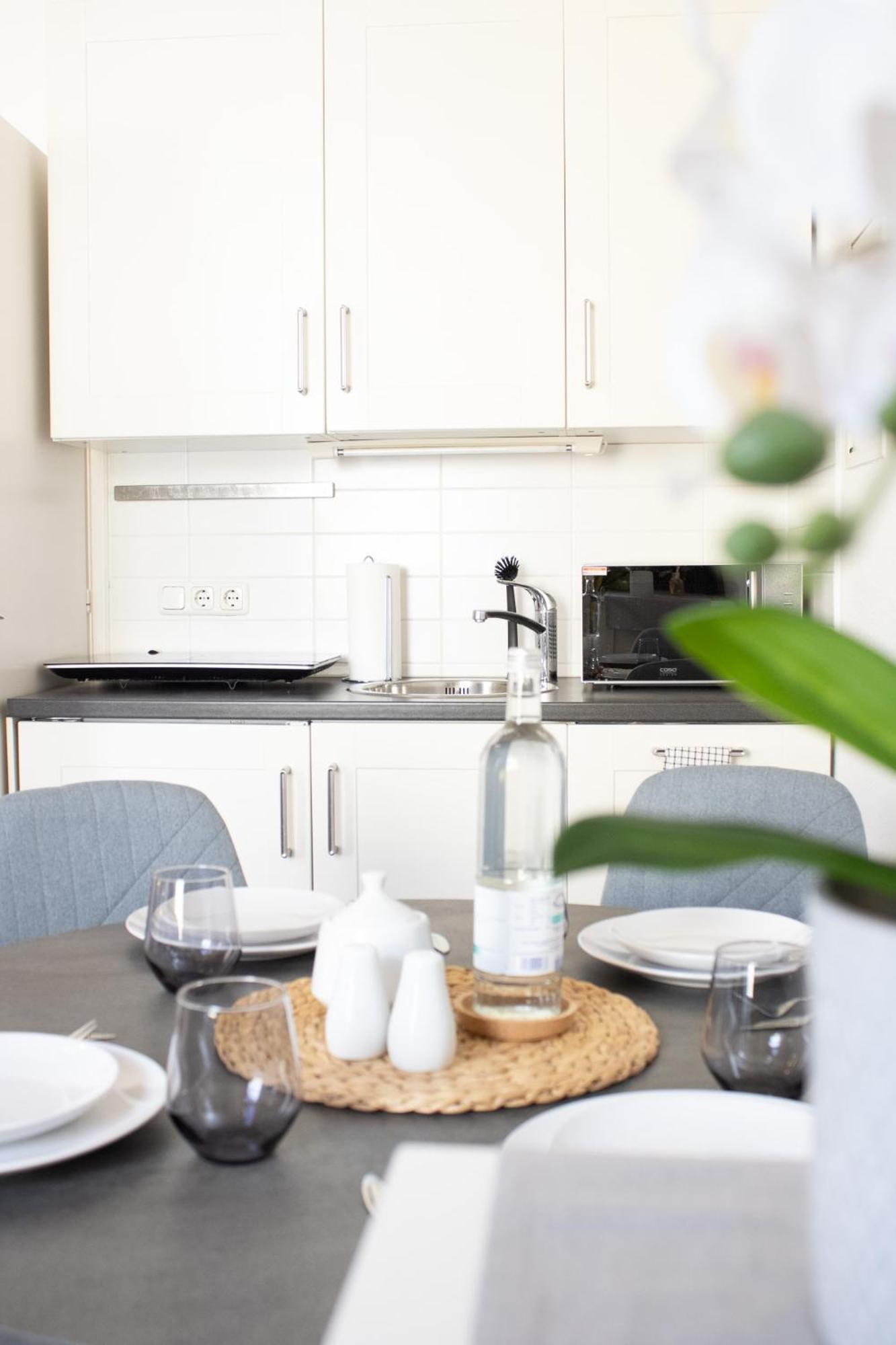 Apartment Wiesbaden Mitte, Zentral Am Park, Congresscenter 5 Min, Bahnhof 10Min Kültér fotó